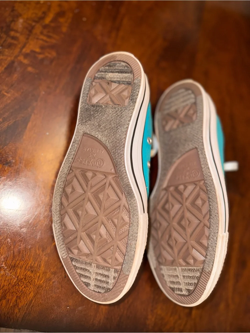 SOLD
Converse Chuck Taylor Teal Blue Low Top Sneakers women’s size 7 or men’s 5 - Picture 4 of 8